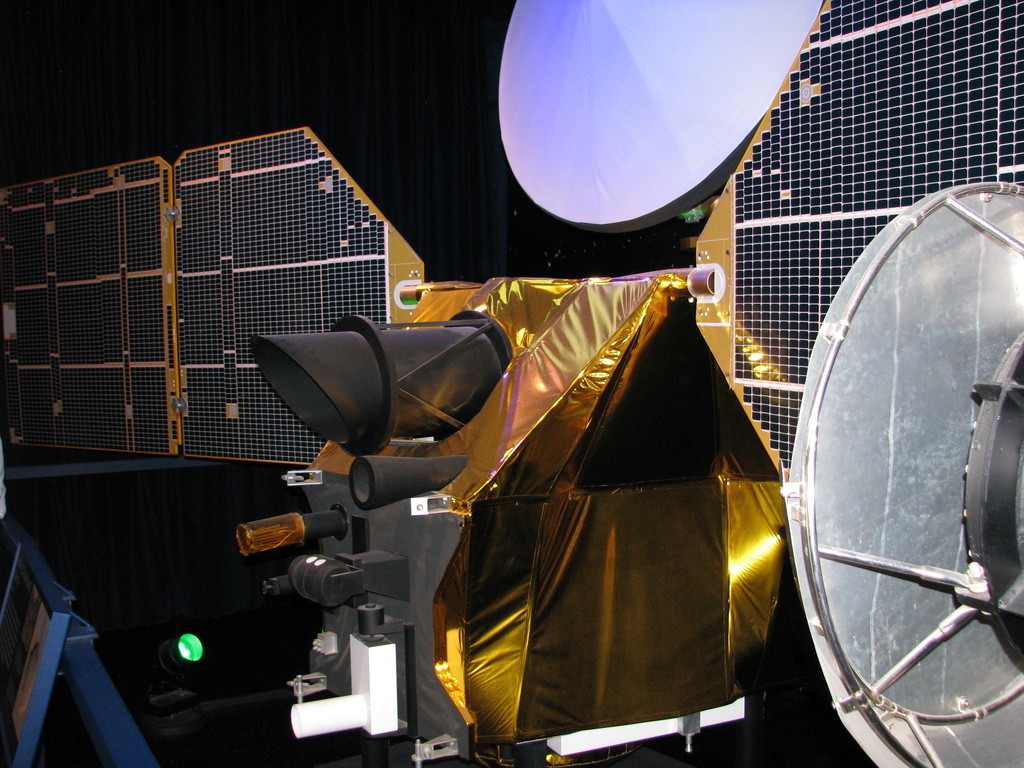 Mars Reconnaissance Orbiter with HiRISE (in the big black cylinder just to the left of the image center).