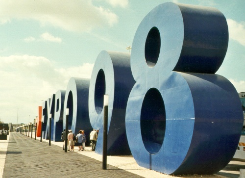 Logo of the Expo '98