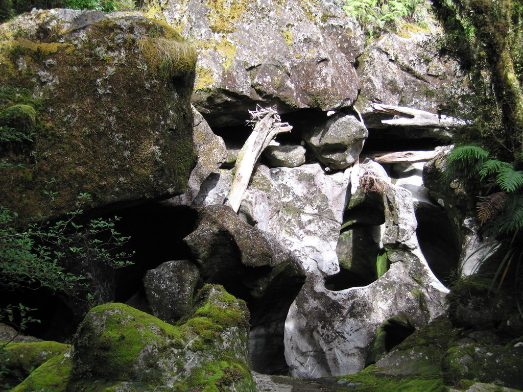 Some rocks on the Chasm Walk, 10km from Milford