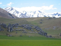 Nice limestone rock formations near castle hill, with the snow glittering in the sun. What a pity that my camera was unable to adequately capture the sun's reflections on the snow!